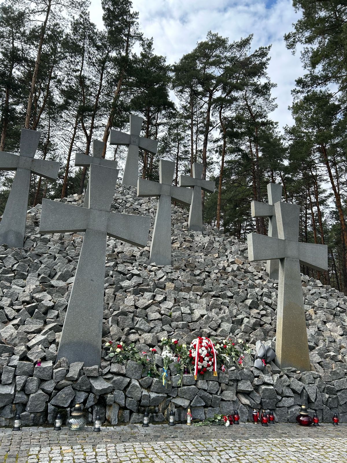 Read more about the article W Bykowni uczczono 85. rocznicę Zbrodni Katyńskiej